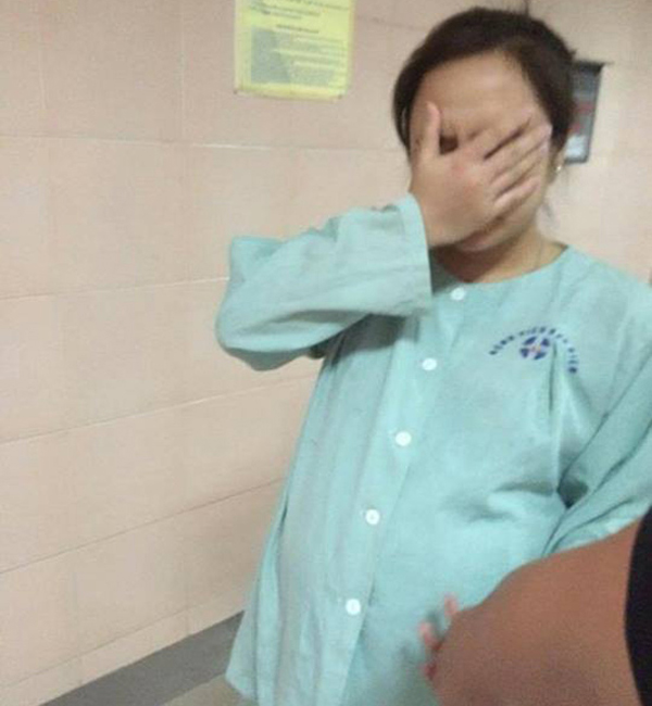 vo dau de, chong hon ho chup anh de 