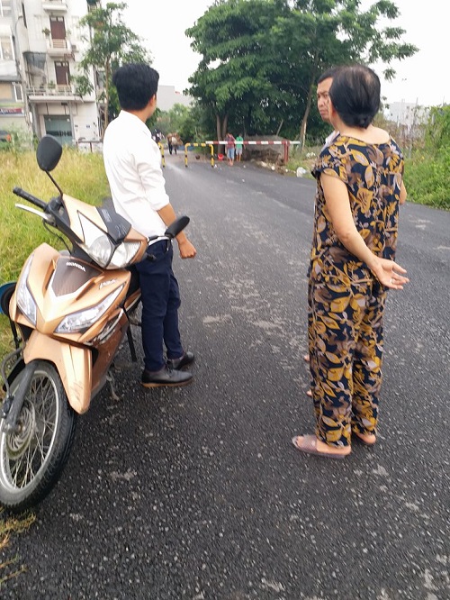 ha noi: mot be gai 8 tuoi tu vong co mac sot xuat huyet - 2