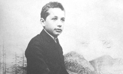 Thành tích “bất hảo” của thiên tài Albert Einstein thời đi học