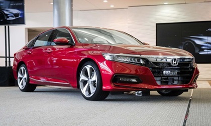 Ngắm vẻ đẹp của Honda Accord 2018 qua những hình ảnh bằng xương, bằng thịt