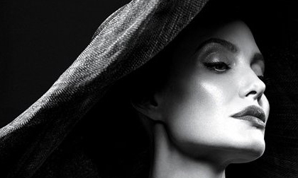 Ly hôn Brad Pitt 9 tháng, Angelina Jolie bất ngờ tiết lộ mắc bệnh nặng?