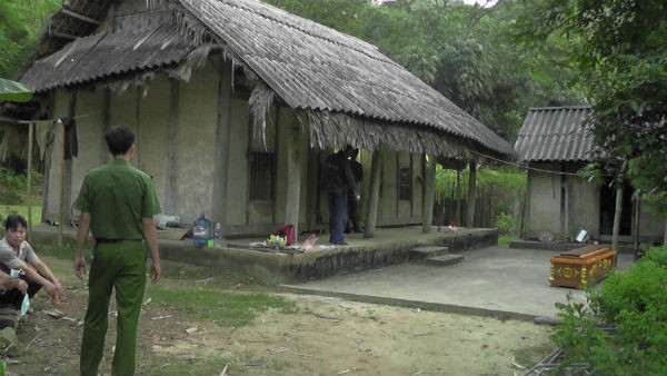 Bat nghi pham sat hai me o Yen Bai hinh anh 1