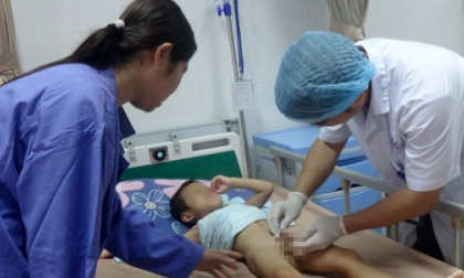 Vụ hàng chục trẻ mắc bệnh sùi mào gà: Công an đã khởi tố vụ án
