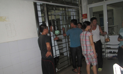 Vụ cháy khiến 8 người tử vong: Hai nạn nhân đang cấp cứu mới 16 tuổi