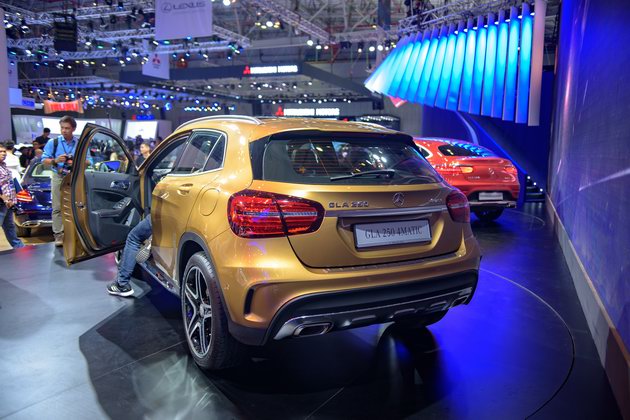 Mercedes GLA 2018 ở Việt Nam có giá từ 1,619 tỷ đồng - 6