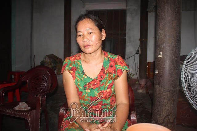 nguoi phu nu vu nghi bat coc tre em ke phut kinh hoang bi dan vay hinh anh 1