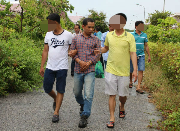 20170803123704-tinh-tiet-moi-vu-nam-ky-su-dung-sung-cuop-ngan-hang-01-xahoi.com.vn-w600-h437