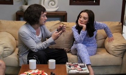 Ấm ức vì em chồng đòi đi trăng mật cùng, nàng dâu trẻ được hội chị em hồ hởi mách nước