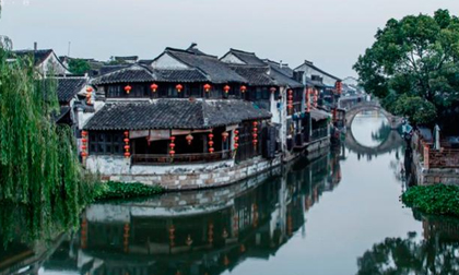 Check-in ngay 8 điểm du lịch nổi như cồn, đẹp lung linh ở TQ