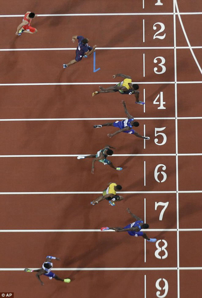 Chấn động thế giới: Usain Bolt thua sốc, mất ngôi 