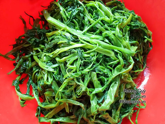 nom rau muong tep dong, mon ngon dan da vi que huong - 3