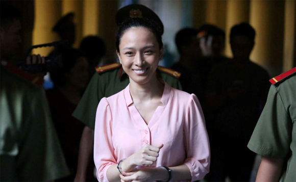 phuong-nga-108-2-ngoisao.vn-w580-h357 0 phuong-nga-108-2-ngoisao.vn-w580-h357 0