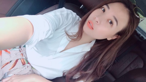 Ngã ngửa vì ảnh đen nhẻm của Đàm Thu Trang thuở mới vào nghề hình ảnh 5 nga ngua vi anh den nhem cua dam thu trang thuo moi vao nghe hinh anh 5