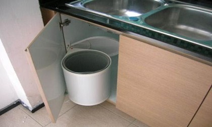 Thùng rác để vị trí này trong nhà tài vận thất thoát, ốm đau liên miên, vợ chồng hay bất hoà