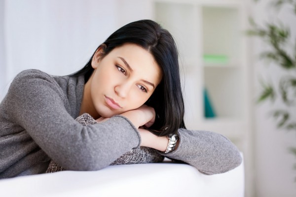 Sự thật đằng sau chiếc váy cưới trong nhà người yêu khiến tôi suy sụp - Ảnh 1.