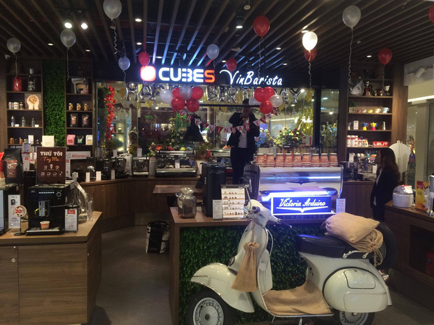 Nữ nhân viên đang mang thai bị ông chủ chuỗi tiệm trà - cafe K.C tát: Tôi choáng và suýt té sau khi bị tát - Ảnh 2.