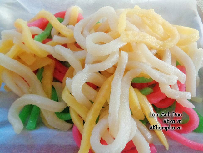 cach lam banh tam khoai mi mem ngon thom lung huong cot dua - 8