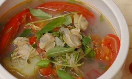 Nấu canh ngao kiểu này ăn bao nhiêu cơm cho đủ - ai cũng gật đầu khen  