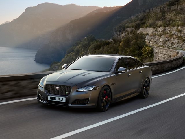 jaguar xjr 575 2018: sieu sedan gia gan 3 ty dong hinh anh 1