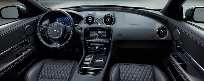 jaguar xjr 575 2018: sieu sedan gia gan 3 ty dong hinh anh 3