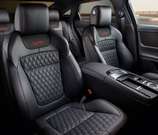 jaguar xjr 575 2018: sieu sedan gia gan 3 ty dong hinh anh 4
