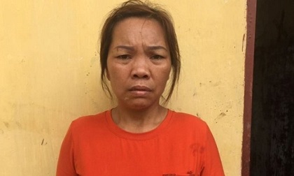 Bán 2 phụ nữ sang Trung Quốc, một 'má mì' tra tay vào còng số 8