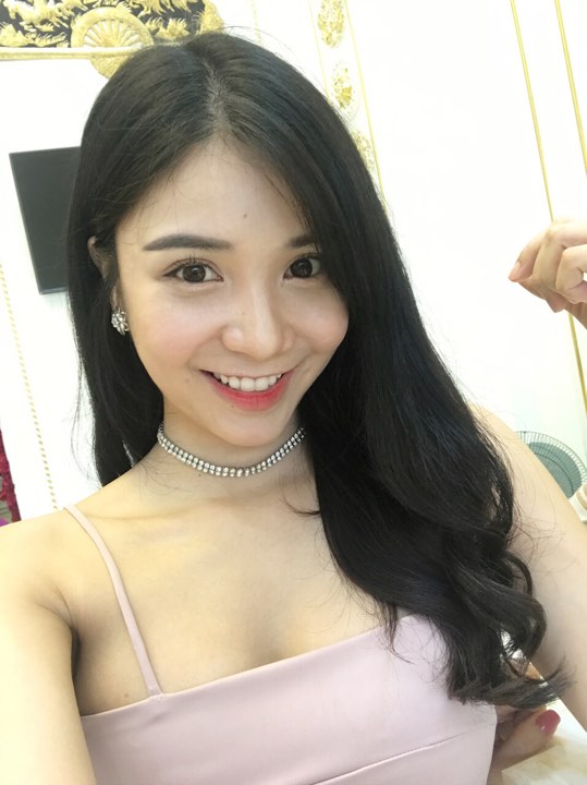 chon di ve sang giau cua 4 my nhan hot nhat 
