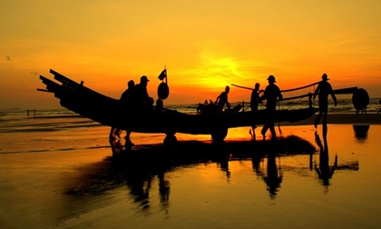 Không thể tưởng tượng bình minh trên biển xứ Thanh lại đẹp thế này