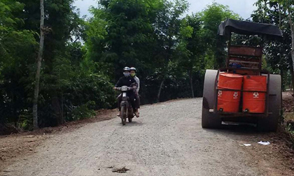 Vụ bé 5 tuổi bị xe lu cán tử vong: Tài xế hoảng loạn sau tai nạn