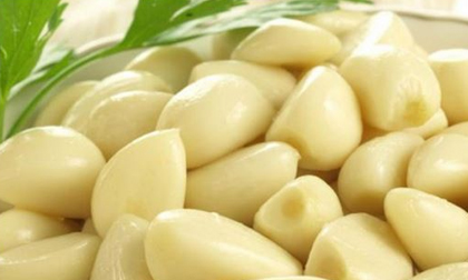 Lấy củ tỏi làm điều này bị những bệnh sau chẳng bao giờ tốn tiền mua thuốc tây hay tới bác sĩ 
