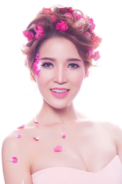 Hoa khôi Thời trang VN 2017 bán dâm nghìn USD: Luôn miệng nói không với scandal, giữ hình ảnh trong sáng - Ảnh 3. Hoa khôi Thời trang VN 2017 bán dâm nghìn USD: Luôn miệng nói không với scandal, giữ hình ảnh trong sáng - Ảnh 3.