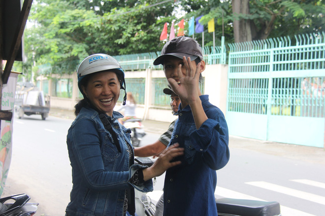 Tìm thấy con trai bị tâm thần mất tích sau 2 tháng, người mẹ vỡ òa hạnh phúc - Ảnh 11. Tìm thấy con trai bị tâm thần mất tích sau 2 tháng, người mẹ vỡ òa hạnh phúc - Ảnh 11.