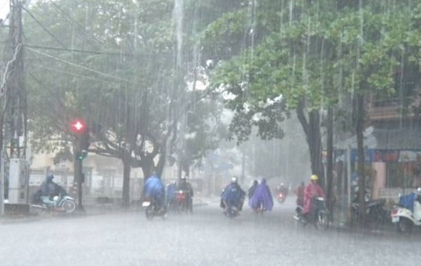 du-bao-thoi-tiet-khan-3-ngay-toi-ha-noi-mua-lon-do-anh-huong-cua-bao-hato-1