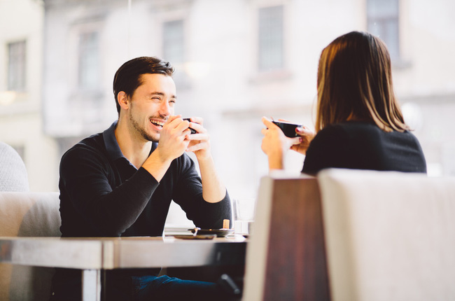 Người vừa thề thốt cầu hôn với em xong lại qua đêm với bạn thân của em  - Ảnh 1.