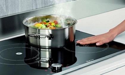 Để dùng bếp từ an toàn và tiết kiệm, bạn nhất thiết phải tránh những điều này