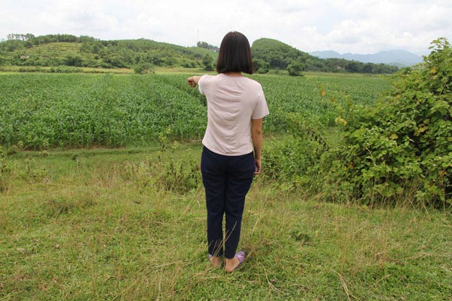 Nam thanh niên kéo hàng xóm ra bãi ngô làm nhục, đánh đập - 3