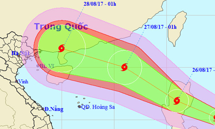 Bão Pakhar liên tục tăng cấp hướng vào Biển Đông