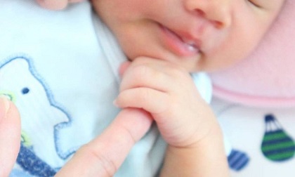 Bé gái 2 tháng tuổi tử vong khi ngủ cùng mẹ - thêm lời cảnh báo về hội chứng đột tử ở trẻ sơ sinh
