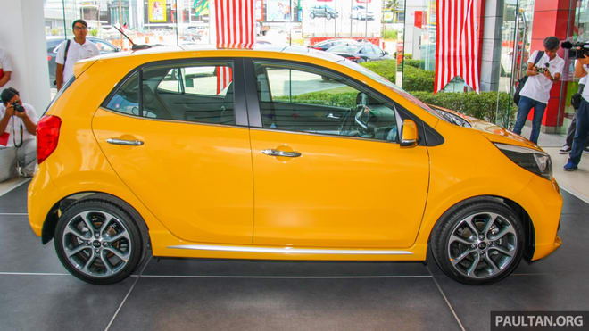 Kia Morning GT-Line 2018 bản thể thao xuất hiện - 2