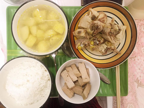 con dau hoang mang cau cuu dan mang vi sau sinh me chong cho an khong gi ngoai... mi - 6