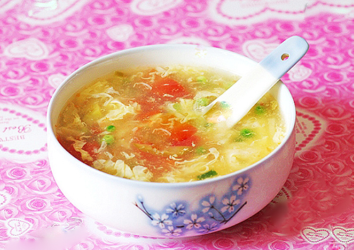 canh-trung-ca-chua