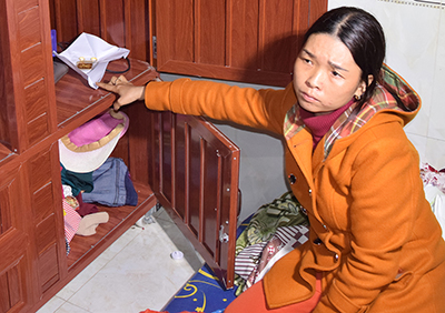 Vụ nữ giúp việc trộm gần 100 cây vàng: Chi trăm triệu cầu an vẫn không thoát Vu nu giup viec trom gan 100 cay vang: Chi tram trieu cau an van khong thoat