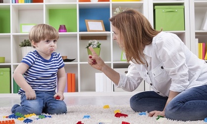 Bí quyết dạy con kiểm soát tốt hành vi mà không cần đánh mắng