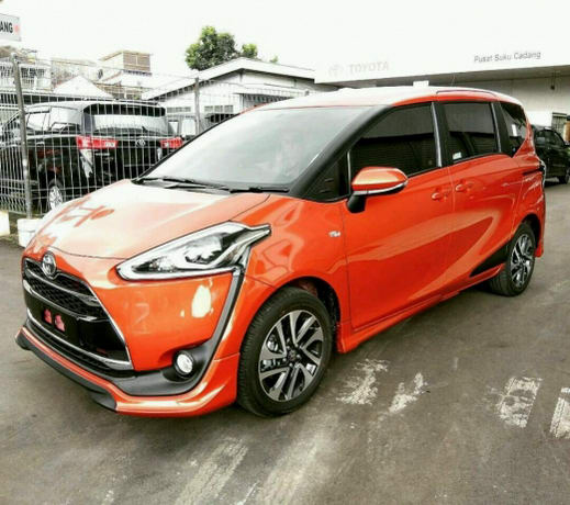 Bản độ thể thao đẹp mắt của Toyota Sienta giá 495 triệu đồng - 2