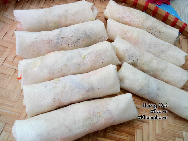 cach lam nem chay cho mam com cung ram thang 7 - 7