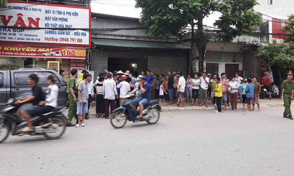 Cụ ông 74 tuổi tử vong trên giường, người có vết thương