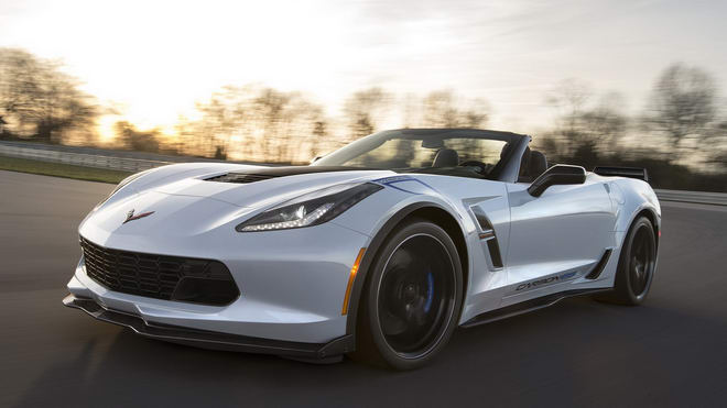 Chevrolet Corvette 2018 có giá từ 1,3 tỷ đồng - 2
