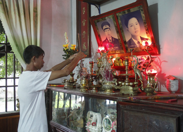 nguoi than noi gi vu me mang bau om 2 con nhay song tu tu? - 2