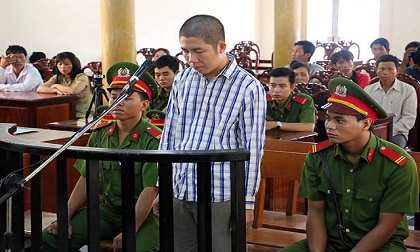 Ớn lạnh nghe lời khai kẻ sát hại cô gái rồi ném xuống sông phi tang