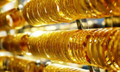 Giá vàng hôm nay 8/9: USD tụt giảm, vàng tăng dựng đứng